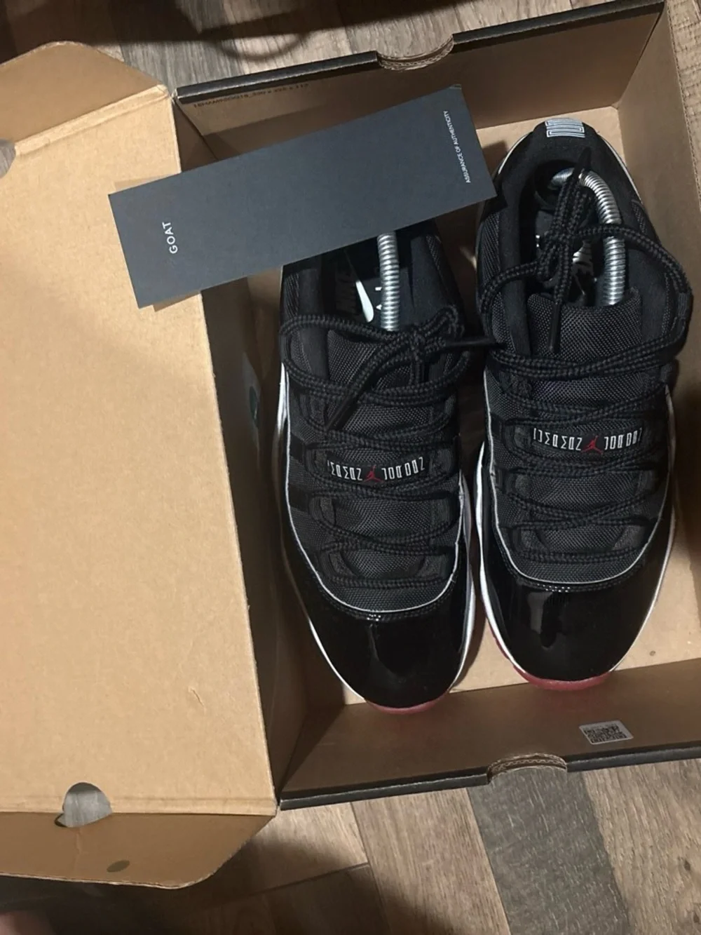 Air Jordan 11 Retro Black/White Men’s Basketball Shoes